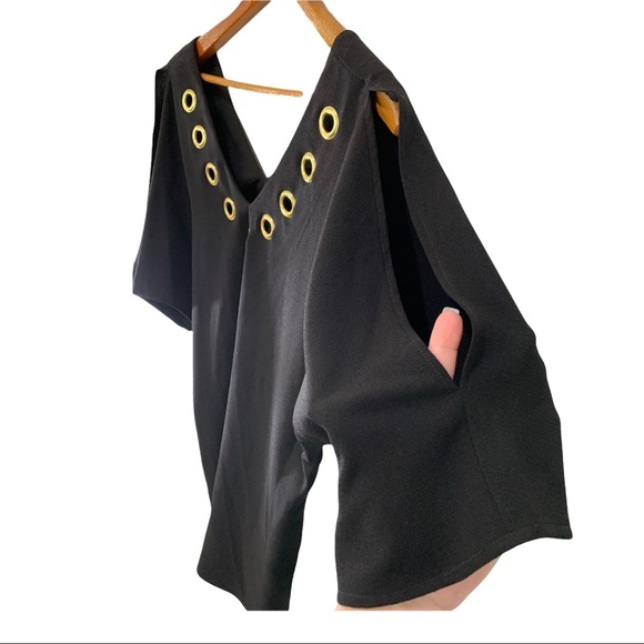 GIANNI BINI BLACK DEEP PLUNGE V-NECK AND BACK DRESS WITH GOLD ACCENTS - Picture 6 of 16